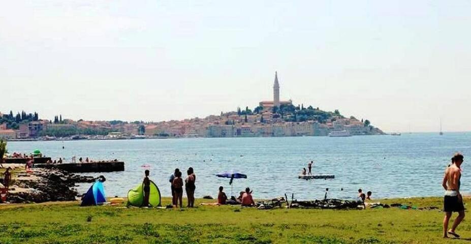 Near Beach - Apartments Marica روفينج المظهر الخارجي الصورة